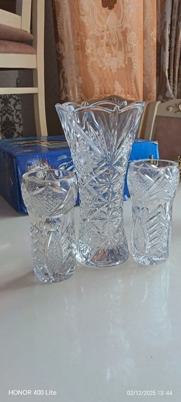 Süni güllər: Vaza dəsti, Xrustal — 1