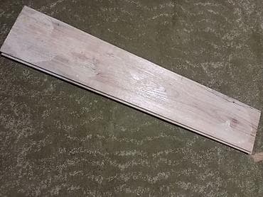 Məhsul: Laminat döşəmə paneli (ağac teksturalı) Təsvir: - Uzunsov