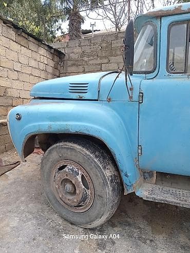 maşın cexolları tap az: Zil işlək vəziyyətdə Ünvan Xırdalan. 055 726-63-34 əlaqə nöm.Ramil — 5