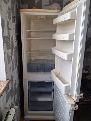 2 qapılı Beko Soyuducu Satılır, rəng - Ağ