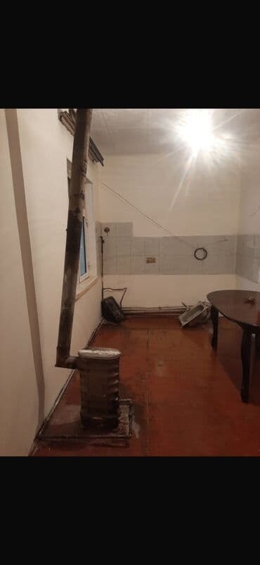 xırdalanda kiraye evler 2023: Şəkildə mətbəx mebeli yoxdu ama indi var teze yigilib . 7-8 kv da — 5