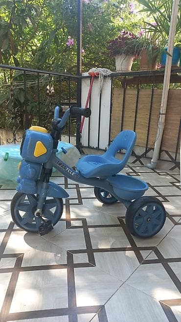 cube velo: Uşaq üçtəkərli velosipedi – robot üzü dizaynlı, mavi rəng — 1