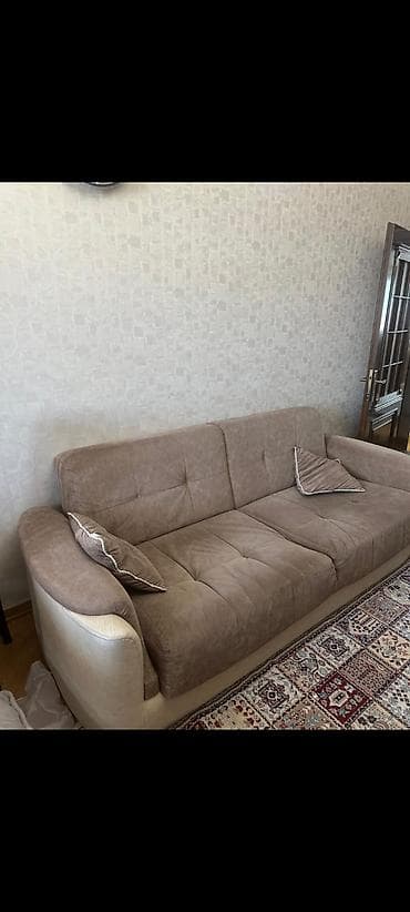 Divan, İşlənmiş, Açılmayan, Bazasız, Parça, Çatdırılma yoxdur