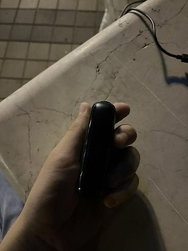 vazol qəlyan: Ploom X almışam beyenmedin deye satıram yanında adaptörünü temizleyen — 4