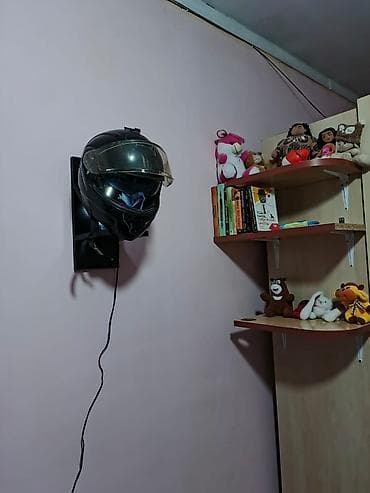 plasmas panel: 4 funksiyanı özündə birləşdirən bu stend ölçüsü və xüsusi dizaynı ilə — 4