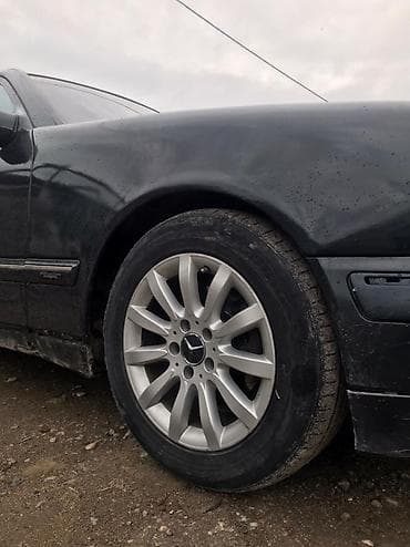 disk ve teker type 1: Mercedes-Benz R16 orijinal yüngül lehimli disk və təkərbarter var — 2