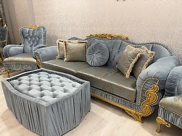 Klassik üslubda dəbli qonaq otağı dəsti - Tərkibi: 3 nəfərlik divan — 2