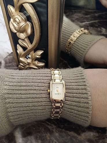 Qızılı rəngli qadın qol saatı - Brend: Cerrtino (siferblatda