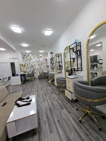 N.Nerimanov Nazim Haciyevde obyekt Gozellik Salonu Bos veziyyetde