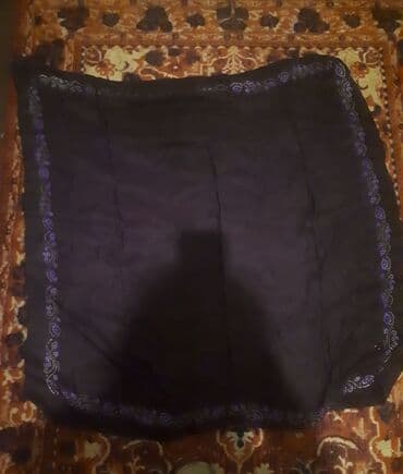 su keçirməyən parça: Başlıq: Salam. Qədimi kəlağayılar, çox gözəl qalıb. Təsvir: - Məhsul — 4