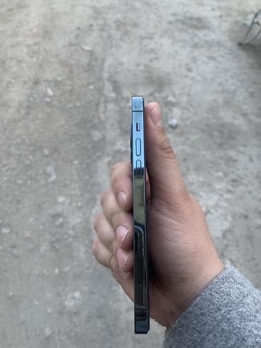 aydin 14 pro max: IPhone 12 Pro, 256 GB, Pacific Blue, Face ID — 4