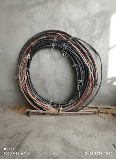 Tikinti daşları: Salam. kabel satılır. 110 metr 4 jila ayrı-ayrı rənglərdə alüminium — 1