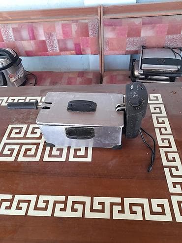 Toster yaxşı veziyyetdedir.Tutumu 3litrdi.Cemi 2 ay işletmişem.Özüm — 4