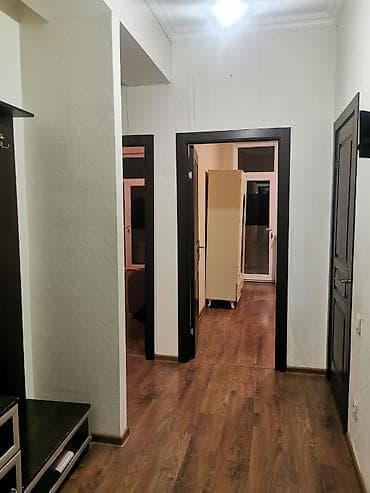 sizin menzil: Salam. Ev Hovsan mida 1de məktəblə uzbe üz olan binada — 3