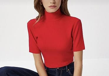 Qadın bluz Sifariş edilib, ölçü uyğun olmadığı üçün satılır. Ölçüsü- S