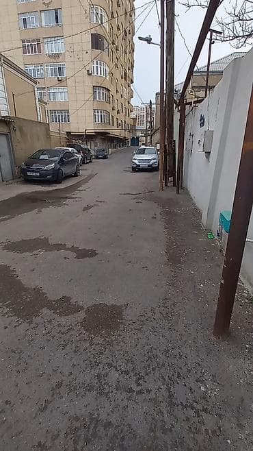 mini evler: Inşahatçilar metrosuna 2 deqiqelik yolda. ev satilir. qiymeti 65000 — 1