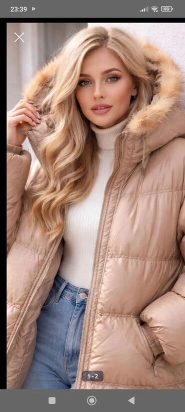 Qadın qış gödəkçəsi - Rəng: açıq bej/şampan - Model: qısadər, puffy