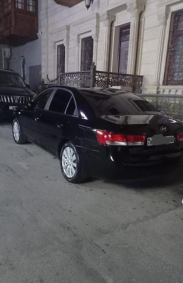 Hyundai Sonata: 2.4 l | 2006 il Sedan — 5