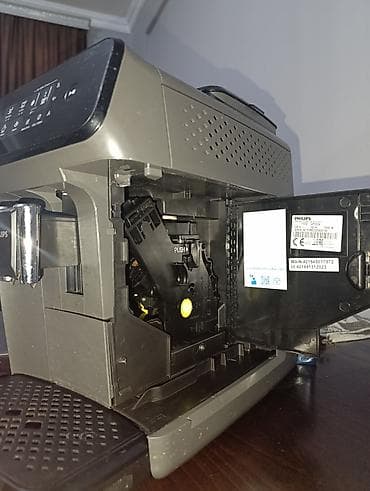 sud seperatoru: Philips 1200 series tam avtomatik qəhvə aparatı demək olar ki yenidir — 3