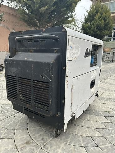 Tavan: Salam. Dizel generator,ekonumdur.Staterlidir açarla işə düşür çox — 3