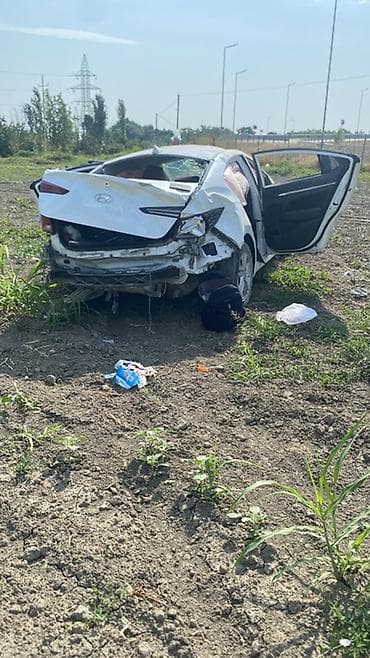Hyundai Elantra, ağ rəng, sedan kuzov – ehtiyat hissələri üçün lalafo.az -da Hyundai Elantra, ağ rəng, sedan kuzov – ehtiyat hissələri üçün