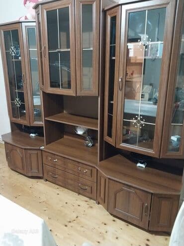 ikinci el tek kravat: Di̇van-kravat, İşlənmiş — 4