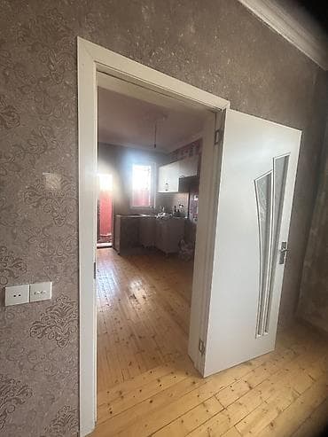 Həyət evləri və villaların satışı: 2 otaqlı, 50 kv. m, Orta təmir — 6