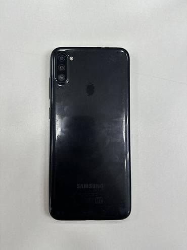 Samsung Galaxy A11, rəng - Qara
