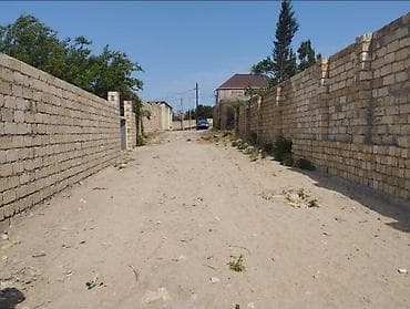 novxanıda torpaq: Novxanida denizden 600 metr mesafede 6 sot kupcali 4 terefi hasara — 2