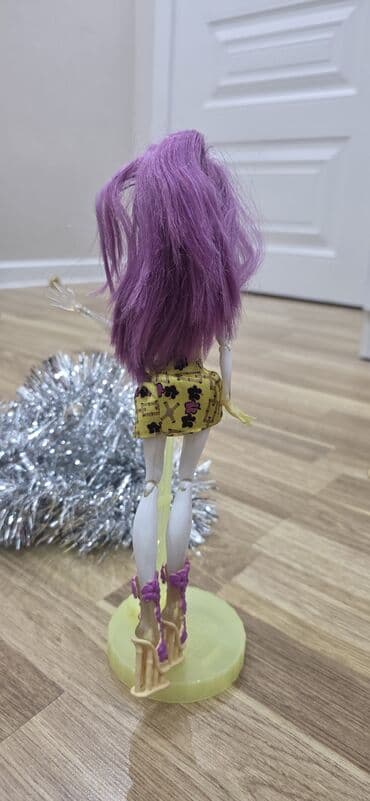 домики для барби: Monster High üslubunda kukla Spectra Vondergeist Ghouls’ Getaway - — 2