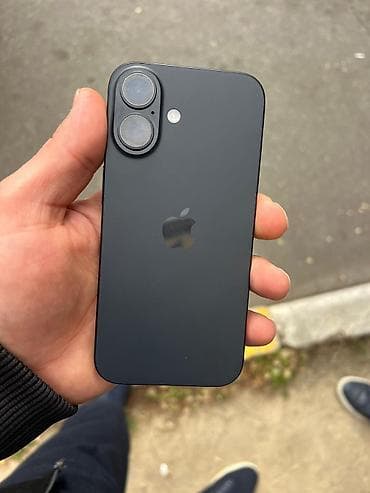 iphone 16e qiymət: IPhone 16, 128 GB, Qara — 6