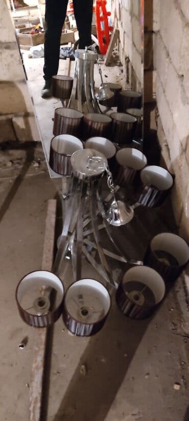 divar vitrini: Magazin açanlar üçün çox sərfəlidir — 2