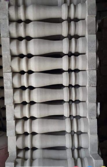 балясины из камня: Müxtəlif formalı və ölçülü mərmər balüstradalar təklif olunur. Bu — 41