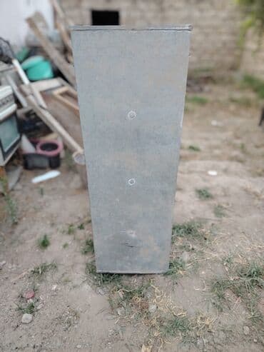 Bak, Metal, 1000 l l, İşlənmiş, Ünvandan götürmə