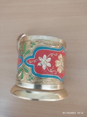 qab qaşiq: Antik mis stəkan altı naxışlı təzədir Əcəmi metrosunun yanına — 2