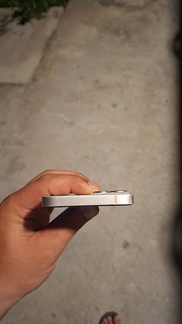 IPhone 13, 128 GB, White Titanium, Zəmanət, Simsiz şarj, Face ID lalafo.az -da IPhone 13, 128 GB, White Titanium, Zəmanət, Simsiz şarj, Face ID