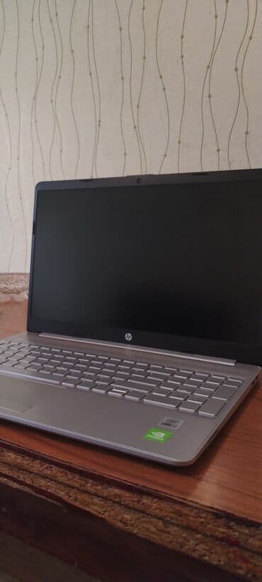 monster notebook: Heç bir problemi yoxdur çox az işlənib orijinal adapteri var ustada — 1