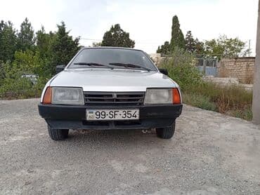 niva 4 qapi: VAZ (LADA) 21099: 1.6 l | 2003 il 265555 km Sedan — 4