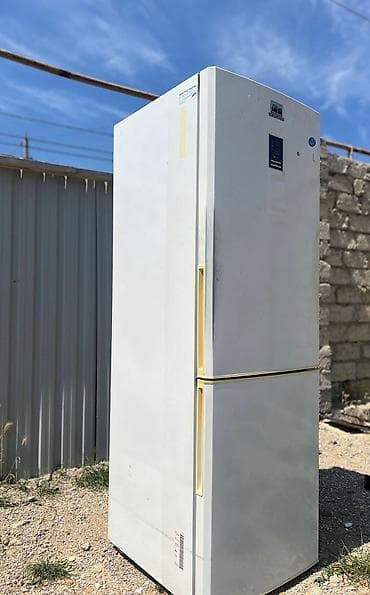 sharp soyuducu servis: 2 qapılı Samsung Soyuducu Satılır, rəng - Ağ — 1