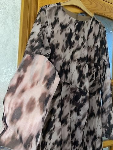 uzdeki lekeler: Yenidir. Hec bir deffekti, lekesi yoxdur . L olcudur. Xl-e de geder — 4