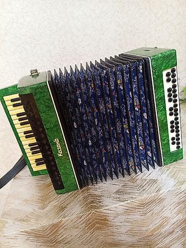 Qarmon, Akustik, İşlənmiş, Rayonlara çatdırılma lalafo.az -da Qarmon, Akustik, İşlənmiş, Rayonlara çatdırılma