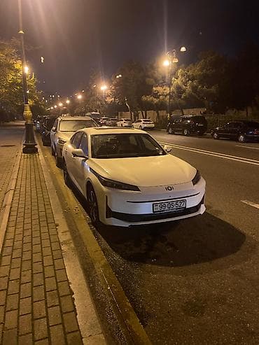 suret panel: Changan Qiyuan A05: 1.5 l | 2025 il 2000 km Sedan — 7