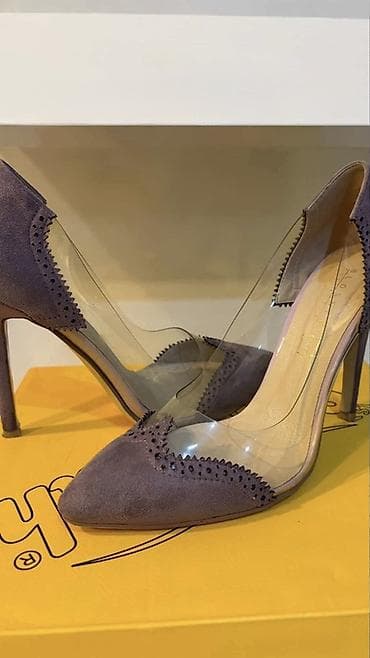 bemsa ayaqqabı: Qadın dəbli stilettolar
Yeni kimi 39 ölçü — 1