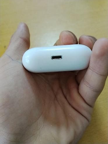 Apple AirPods Pro 2 ci el simsiz qulaqlıq - Tip: TWS (tam simsiz)