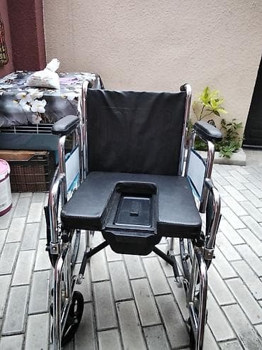 matorlu araba: Tualet funksiyalı əlil arabası - Model: mexaniki/manual arabası, xrom — 2