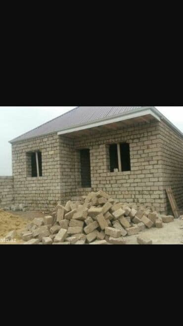 pol taxta: Satılır: geniş həyətli, arxitektur qövs formalı pəncərələri ilə — 7