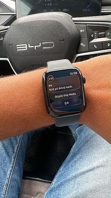 Smart saatlar: Apple Watch Series 9 – qara/alüminium korpus, silikon idman qayışı — 1