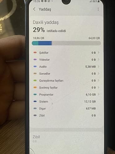 par utusu: Samsung Galaxy A50, 64 GB, İki sim kartlı — 4