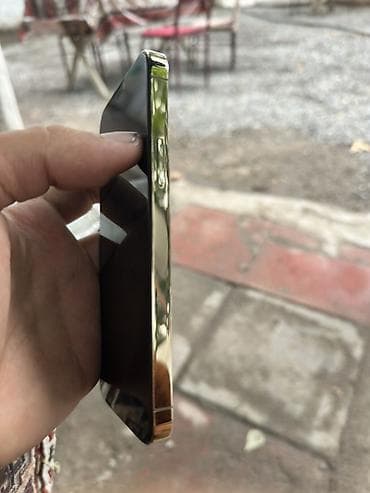 iphone 15 pro 256 qiymeti: IPhone 12 Pro, Qızılı, Face ID — 4