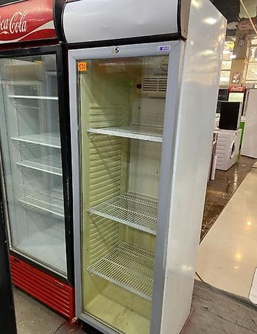 Uğur brendinə məxsus ticarət vitrin soyuducusu - Şaquli tip, şüşə